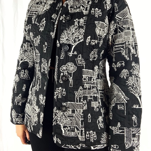 Amazing Reversible Fall Light Jacket - Picture 2 of 4